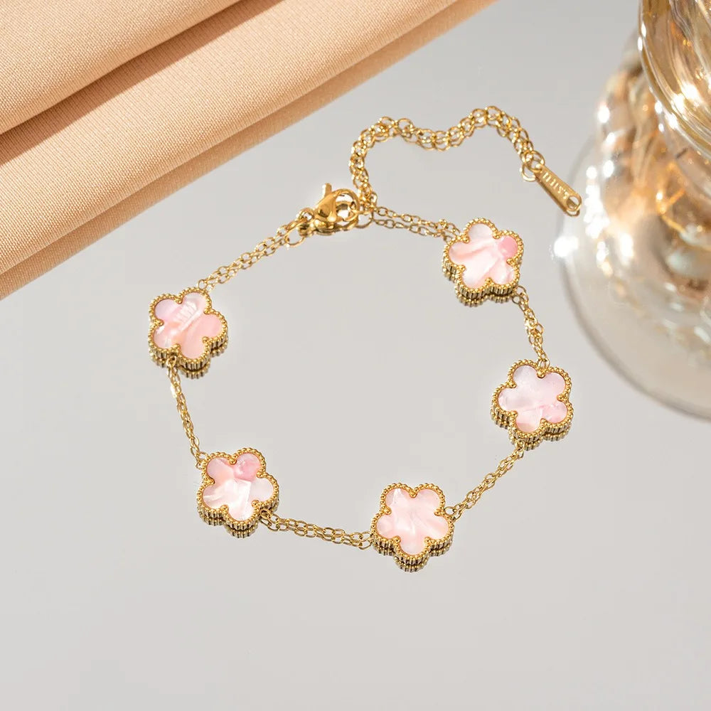 Women’s Style Trendy Clover Bracelet