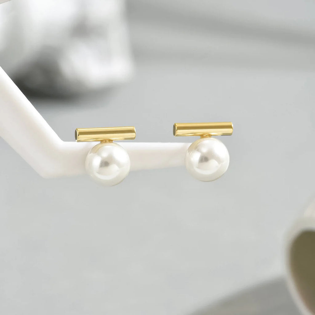 Simple Pearl Stud Earrings