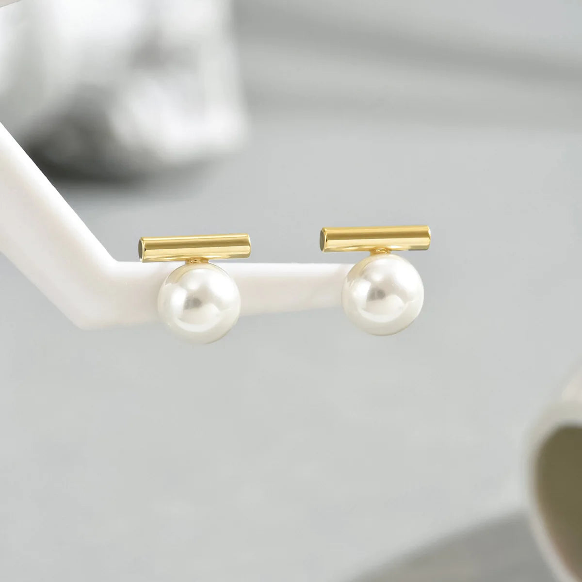 Simple Pearl Stud Earrings