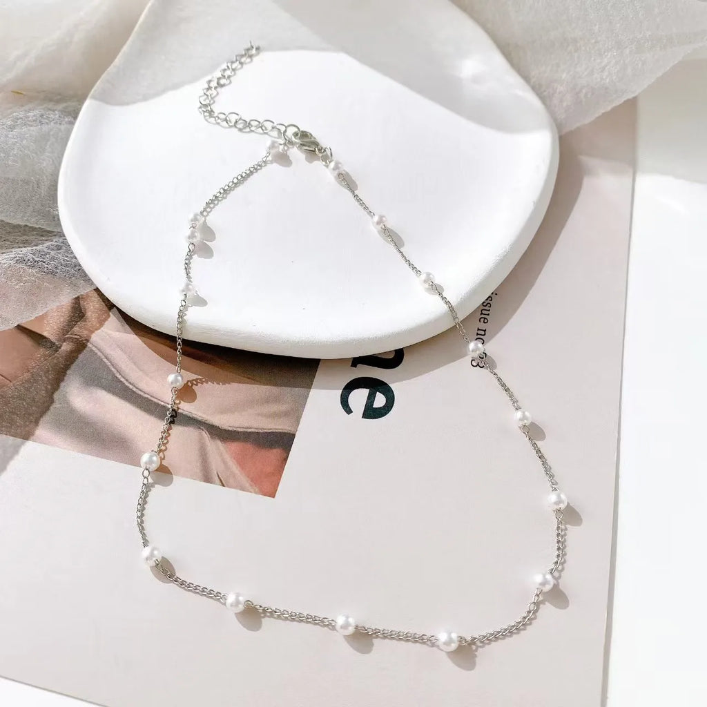 Women’s Beaded Pearl Necklace